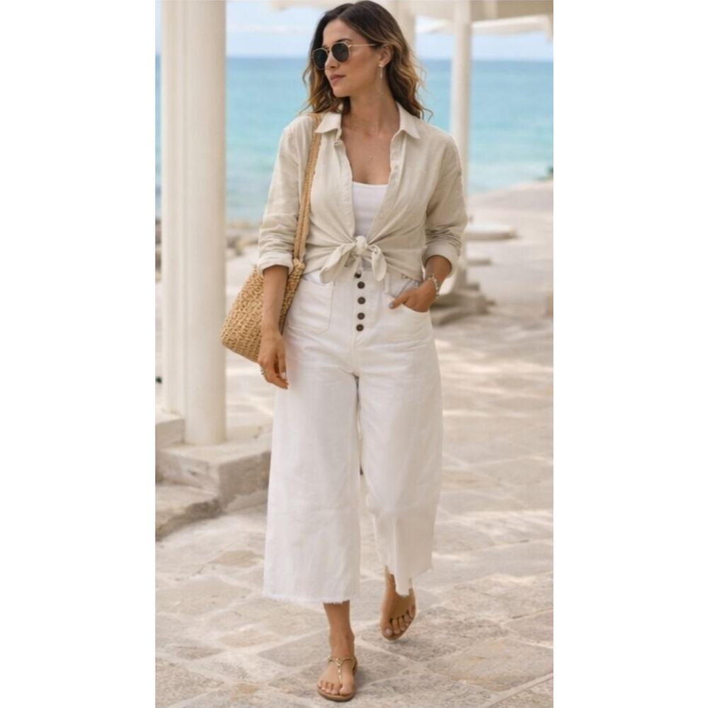 Express White High Rise Wide Leg Cropped Pants 14 Raw Hem Button Fly Stretch